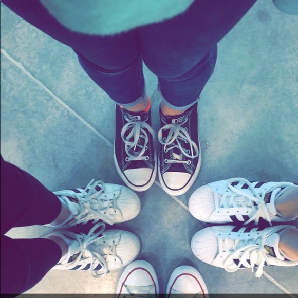 Meet your Posher, Danielle - Picture 1 of 1